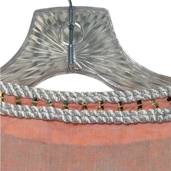 Lilly Pulitzer 100% linen Amelia Island Resort Top - Picture 9 of 12